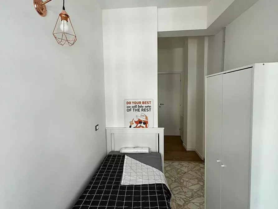 Immagine 3 di Camera in affitto  in Via Gian Giuseppe Carulli a Bari