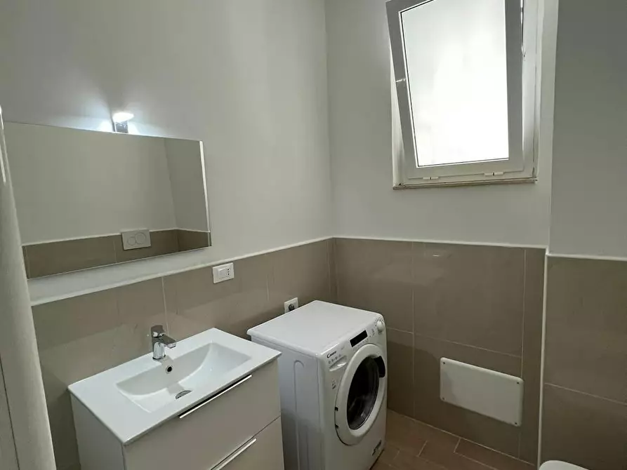 Immagine 6 di Camera in affitto  in Via Gian Giuseppe Carulli a Bari