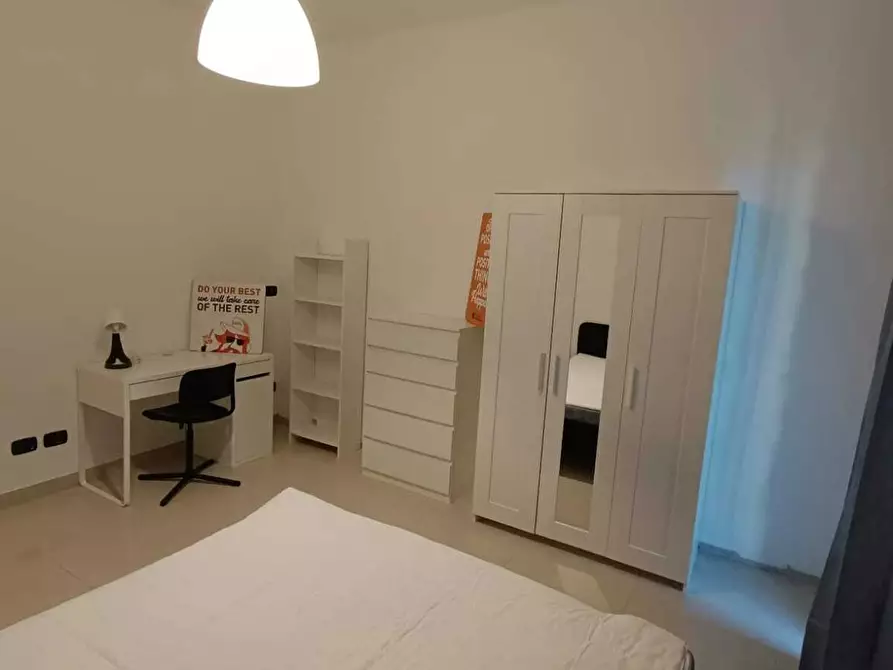 Immagine 1 di Camera in affitto  in Via Sergio Pansini a Bari