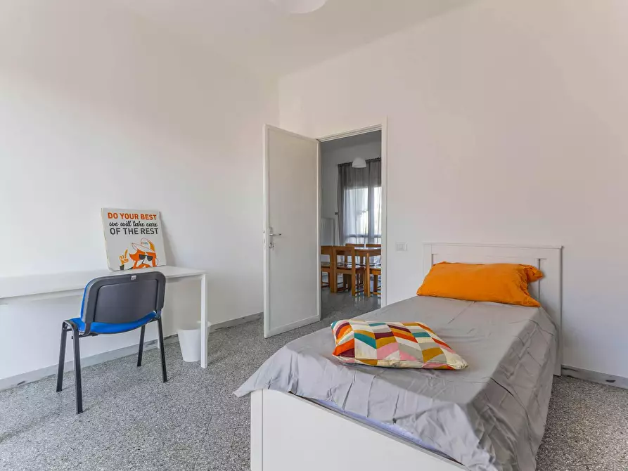 Immagine 4 di Camera in affitto  in Corso Alcide de Gasperi a Bari