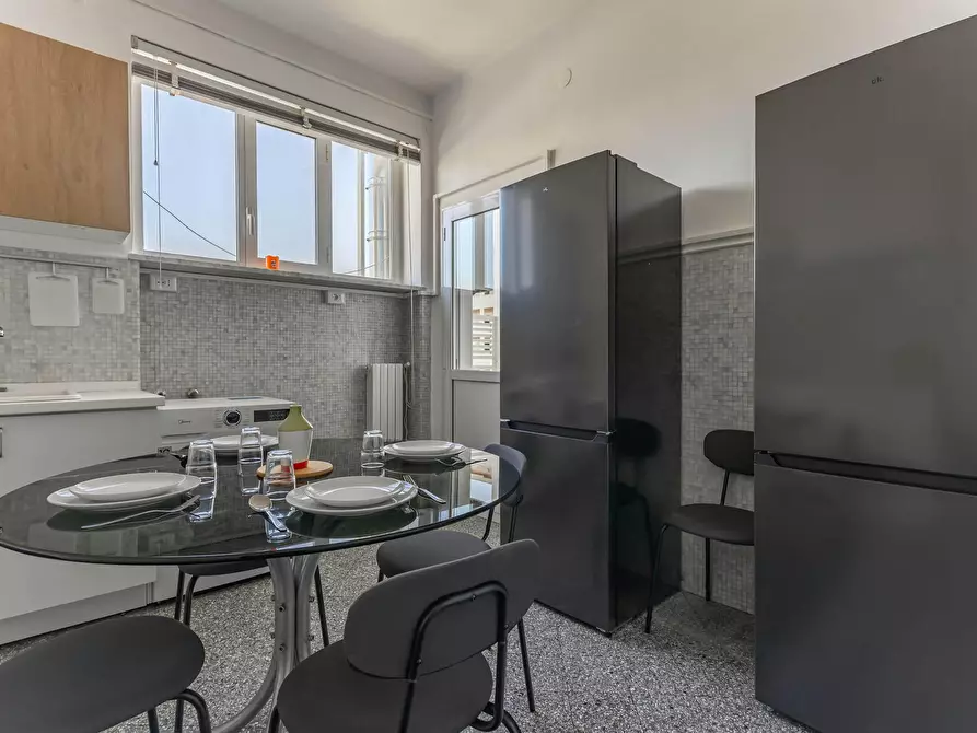 Immagine 8 di Camera in affitto  in Corso Alcide de Gasperi a Bari