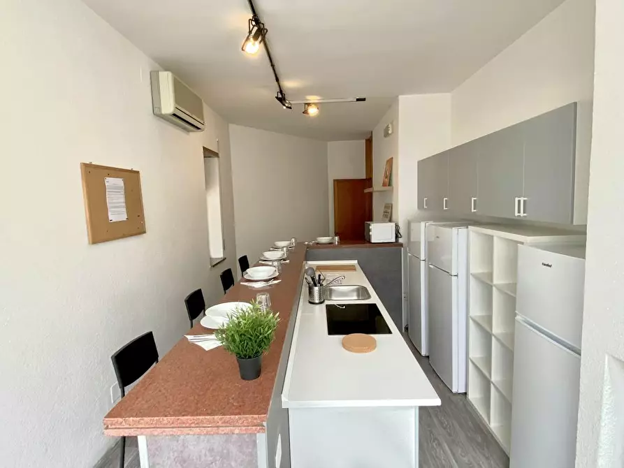 Immagine 6 di Camera in affitto  in Via Prospero Petroni a Bari