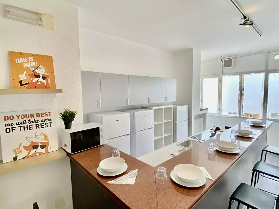 Immagine 3 di Camera in affitto  in Via Prospero Petroni a Bari