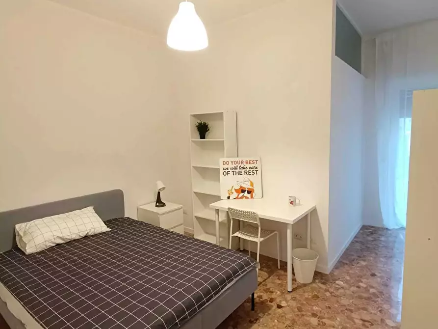 Immagine 1 di Camera in affitto  in Via Gian Giuseppe Carulli a Bari