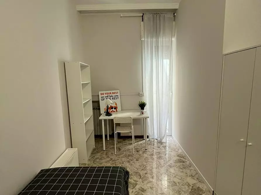 Immagine 1 di Camera in affitto  in Via Brennero a Bari