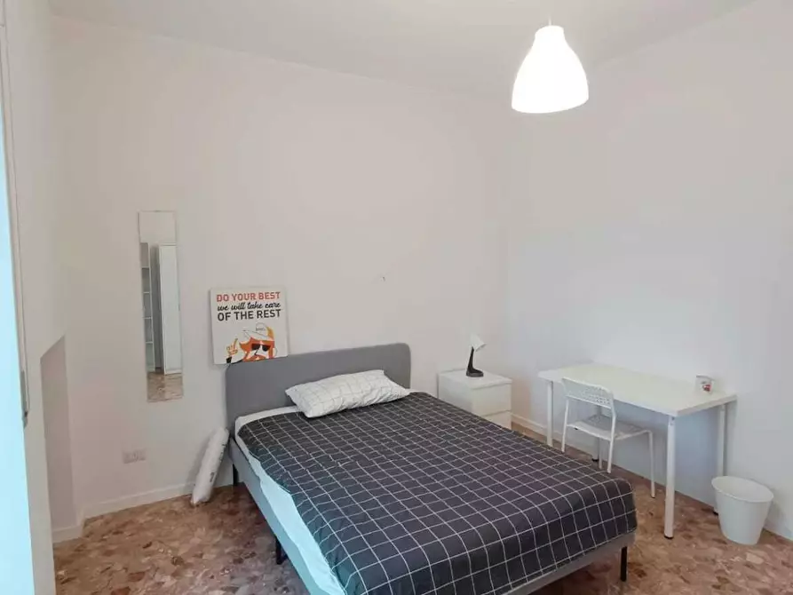 Immagine 2 di Camera in affitto  in Via Gian Giuseppe Carulli a Bari