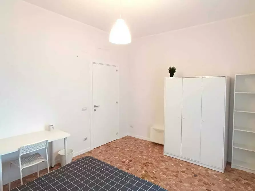 Immagine 3 di Camera in affitto  in Via Gian Giuseppe Carulli a Bari