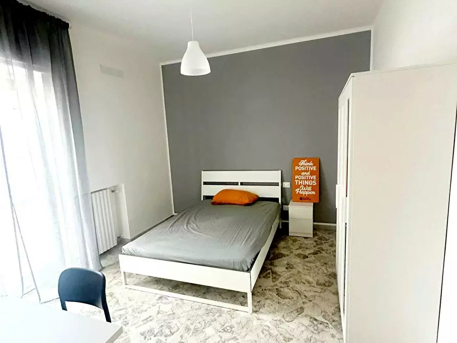 Immagine 1 di Camera in affitto  in Via Giovanni Laterza a Bari