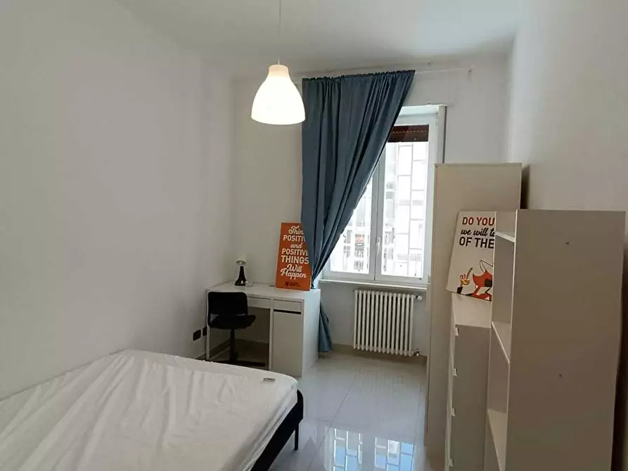 Immagine 4 di Camera in affitto  in Via Sergio Pansini a Bari