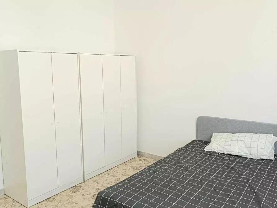 Immagine 1 di Camera in affitto  in Via Sigismondo Castromediano a Bari