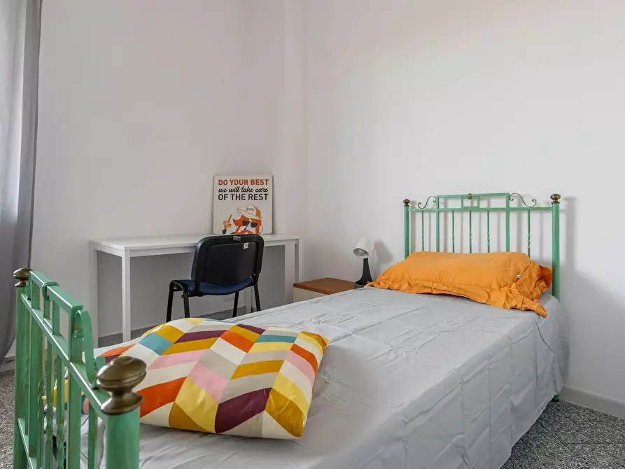 Immagine 3 di Camera in affitto  in Corso Alcide de Gasperi a Bari