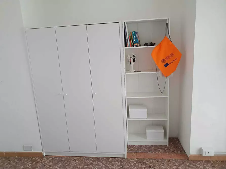 Immagine 2 di Camera in affitto  in Via Gian Giuseppe Carulli a Bari