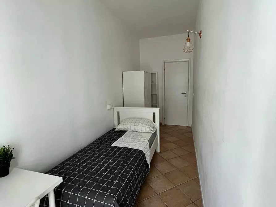 Immagine 2 di Camera in affitto  in Via Gian Giuseppe Carulli a Bari