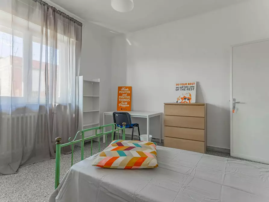 Immagine 5 di Camera in affitto  in Corso Alcide de Gasperi a Bari