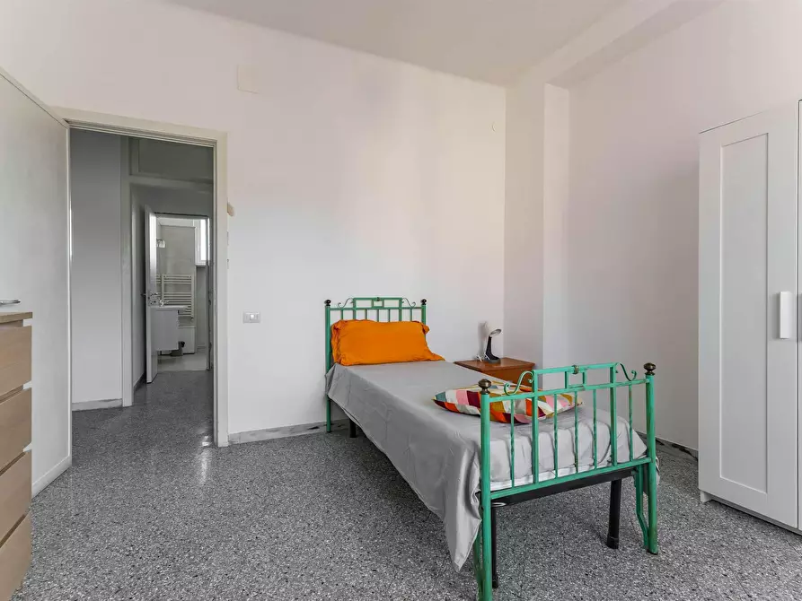 Immagine 3 di Camera in affitto  in Corso Alcide de Gasperi a Bari