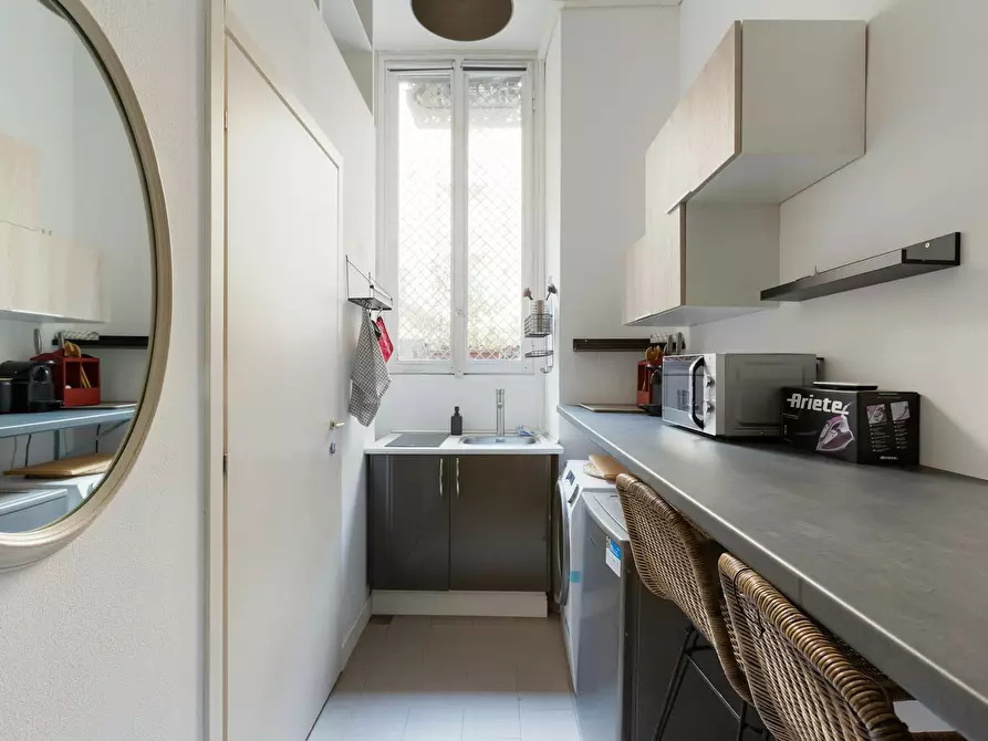 Immagine 2 di Appartamento in affitto  in Via Andrea Appiani a Milano