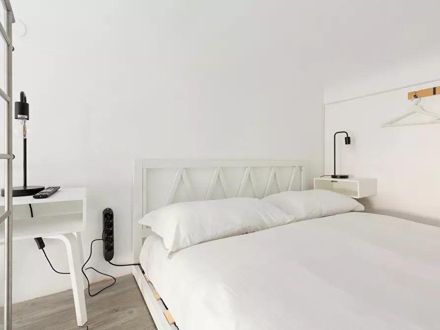 Immagine 3 di Appartamento in affitto  in Via Andrea Appiani a Milano