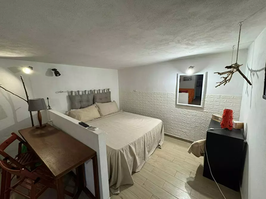 Immagine 1 di Appartamento in affitto  in Vico Storto Purgatorio Ad Arco a Napoli