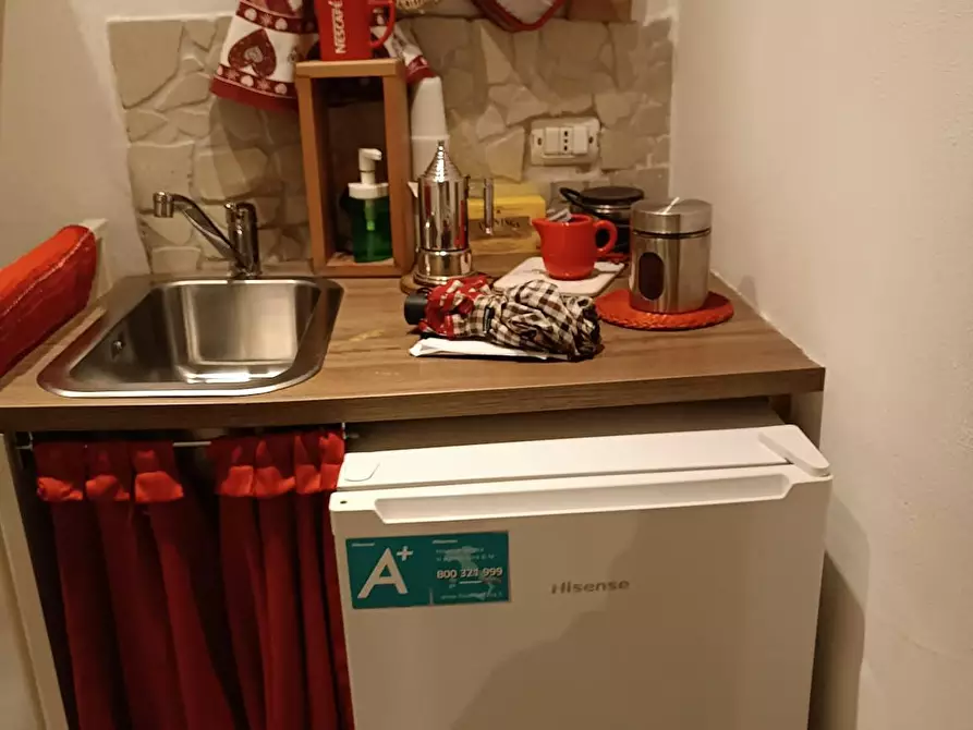 Immagine 9 di Appartamento in affitto  in Vico Storto Purgatorio Ad Arco a Napoli