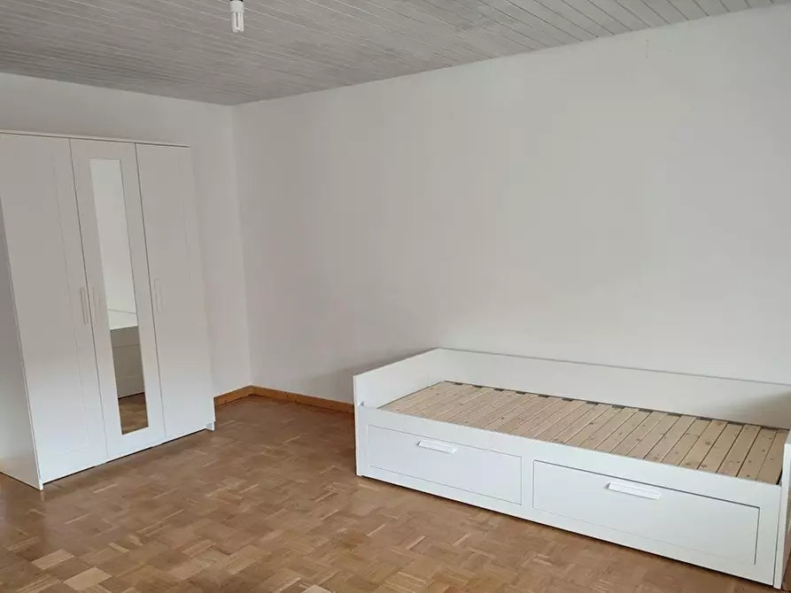 Immagine 3 di Camera condivisa in affitto  in Schemppstraße a Stuttgart