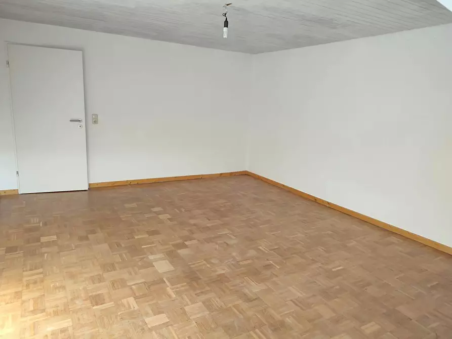 Immagine 5 di Camera condivisa in affitto  in Schemppstraße a Stuttgart