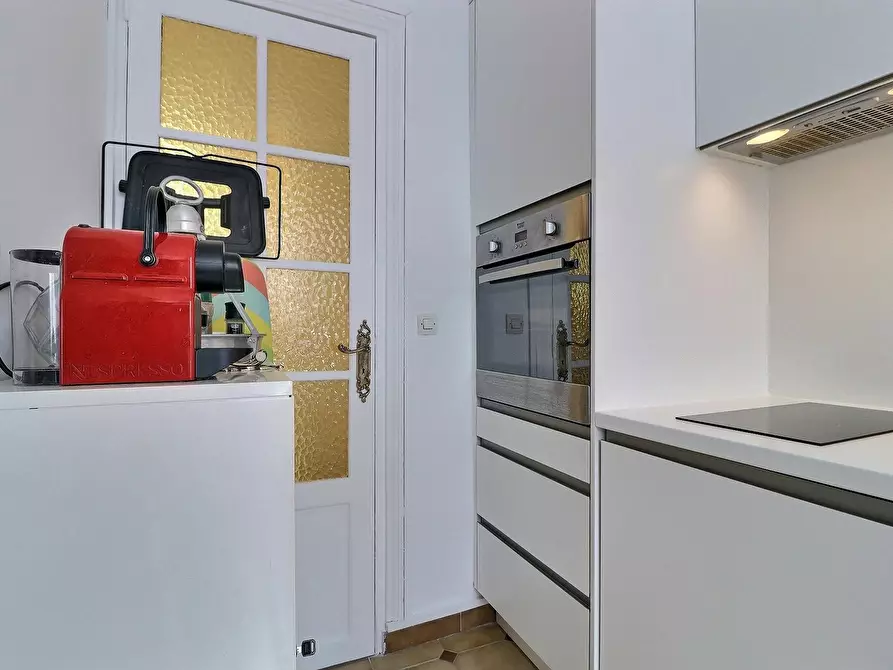 Immagine 9 di Appartamento in affitto  in Avenue Parmentier a Paris