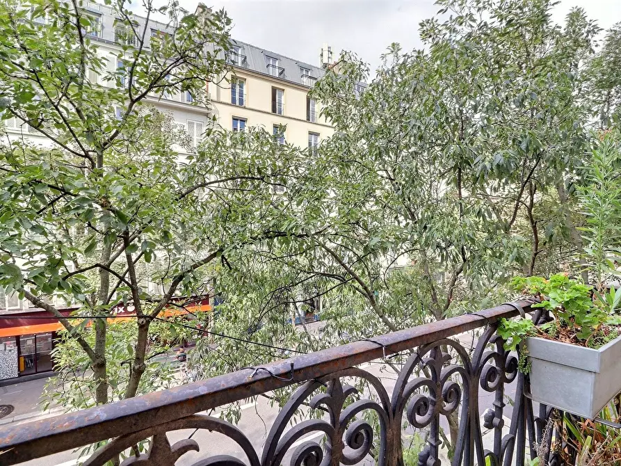 Immagine 2 di Appartamento in affitto  in Avenue Parmentier a Paris
