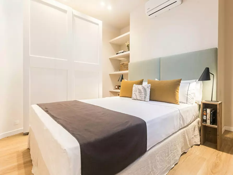 Immagine 7 di Appartamento in affitto  in Avinguda de Gaudí a Barcelona
