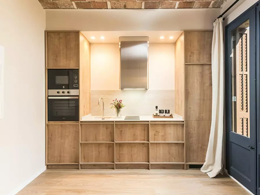 Immagine 6 di Appartamento in affitto  in Avinguda de Gaudí a Barcelona