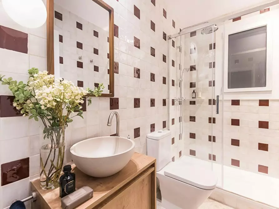 Immagine 10 di Appartamento in affitto  in Avinguda de Gaudí a Barcelona