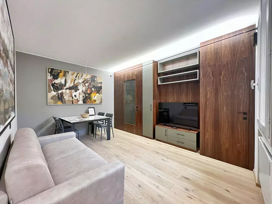 Immagine 5 di Appartamento in affitto  in Via Broccaindosso a Bologna