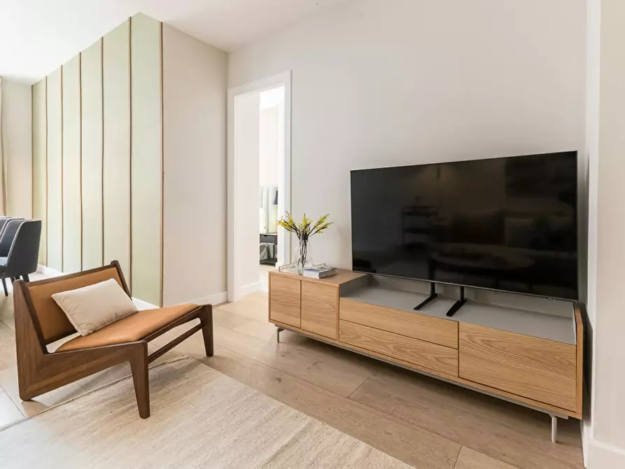 Immagine 4 di Appartamento in affitto  in Carrer de Girona a Barcelona