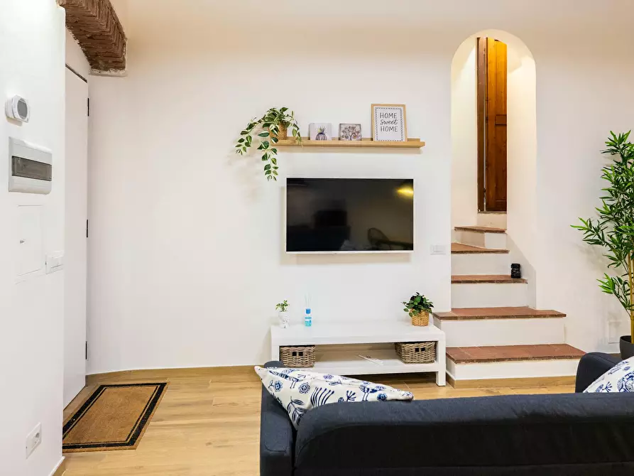 Immagine 9 di Appartamento in affitto  in Via del Pignone a Firenze