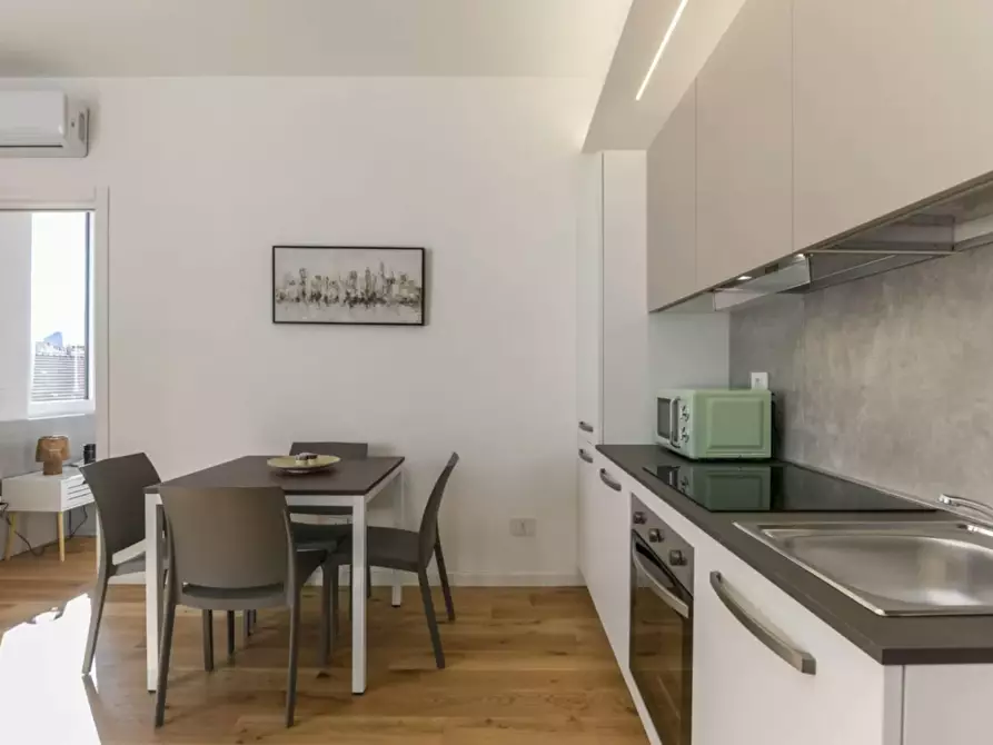 Immagine 10 di Appartamento in affitto  in Viale Marche a Milano