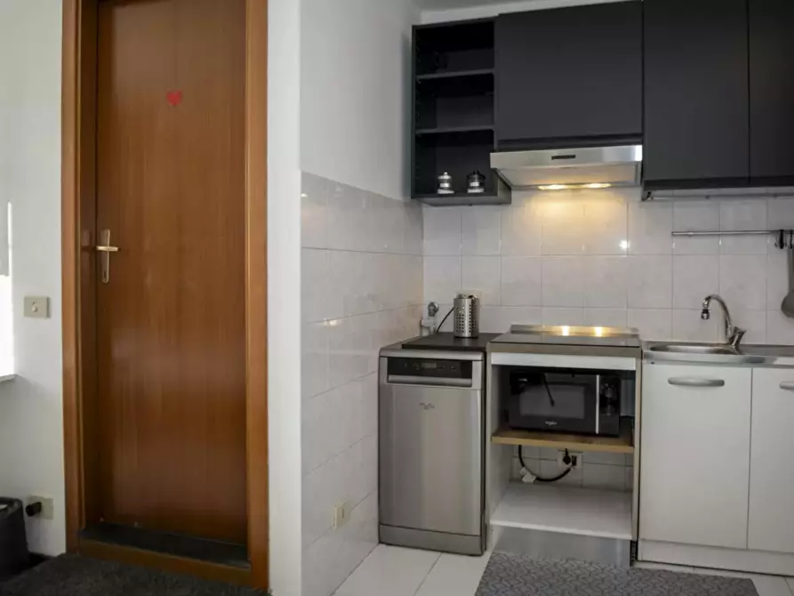 Immagine 5 di Appartamento in affitto  in Via Giuseppe Sirtori a Milano