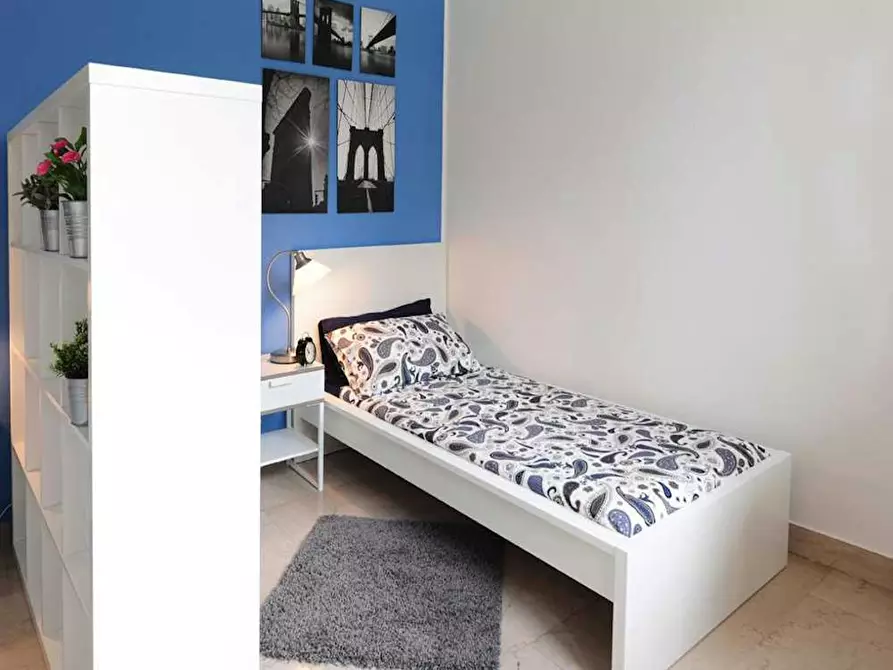 Immagine 4 di Camera in affitto  in Via Asmara a Roma