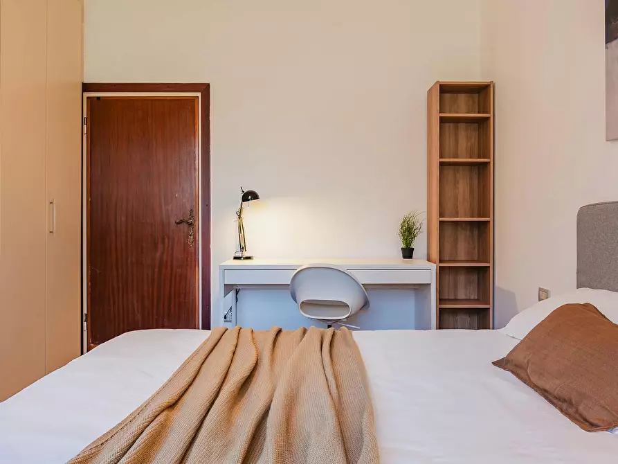 Immagine 6 di Camera in affitto  in Via Zante a Milano