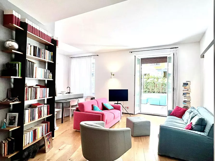 Immagine 9 di Appartamento in affitto  in Via Umberto Boccioni a Roma