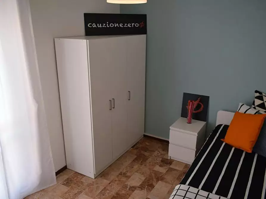 Immagine 6 di Camera in affitto  in Via Guido Zadei a Brescia