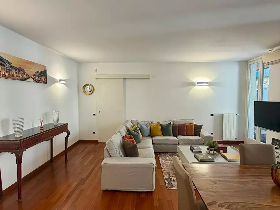 Immagine 1 di Appartamento in affitto  in Corso San Gottardo a Milano