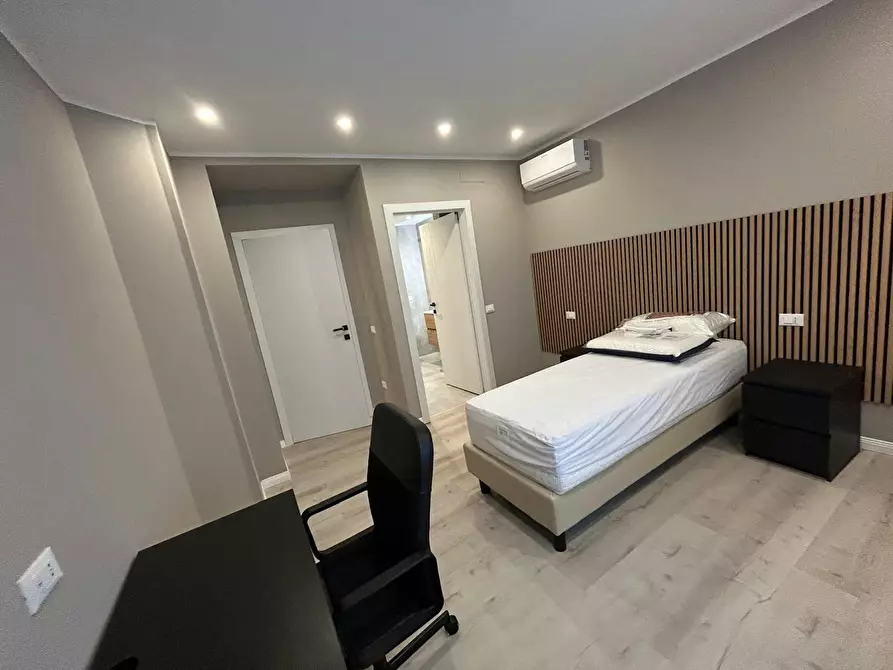 Immagine 3 di Camera in affitto  in Vicolo al Nuoto a Trento