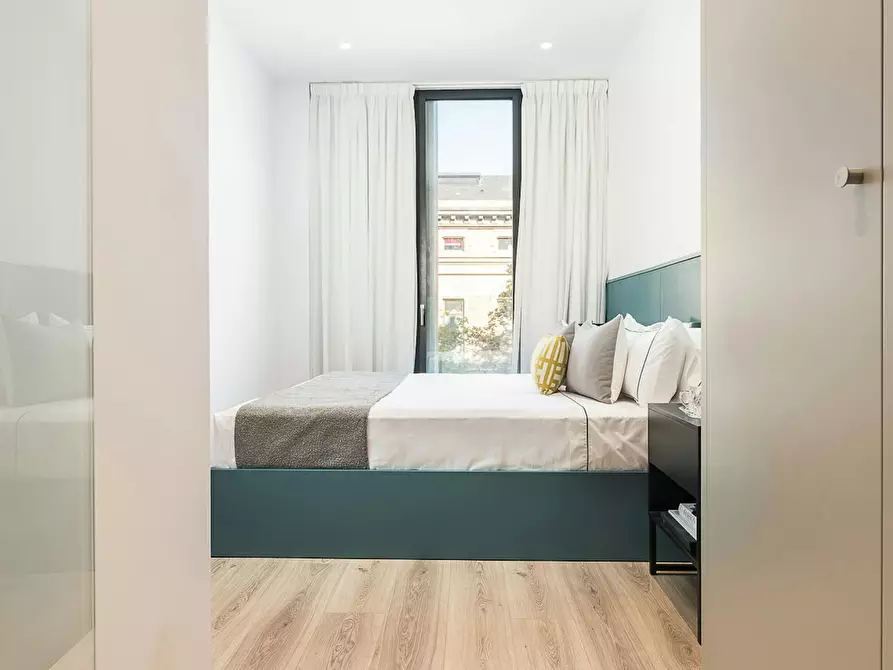 Immagine 10 di Appartamento in affitto  in Carrer de Villarroel a Barcelona