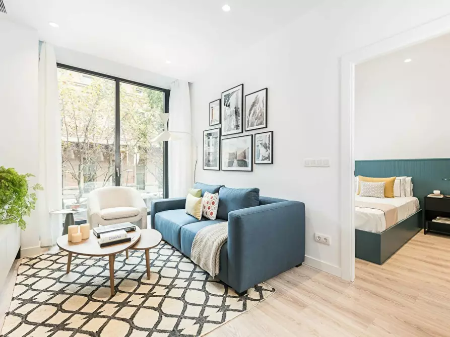 Immagine 5 di Appartamento in affitto  in Carrer de Villarroel a Barcelona
