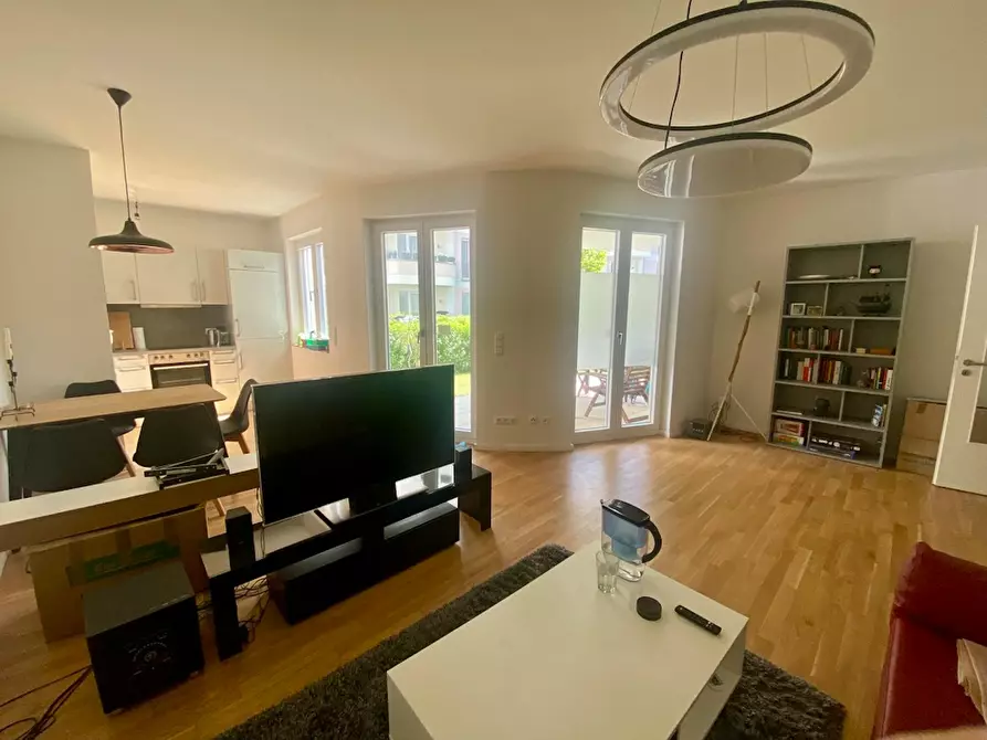 Immagine 1 di Appartamento in affitto  in Rigaer Straße a Berlin Friedrichshain