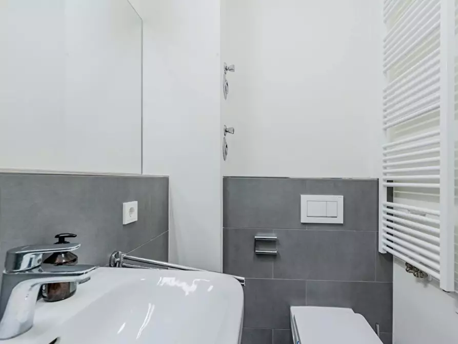 Immagine 9 di Appartamento in affitto  in Heidestraße a Berlin