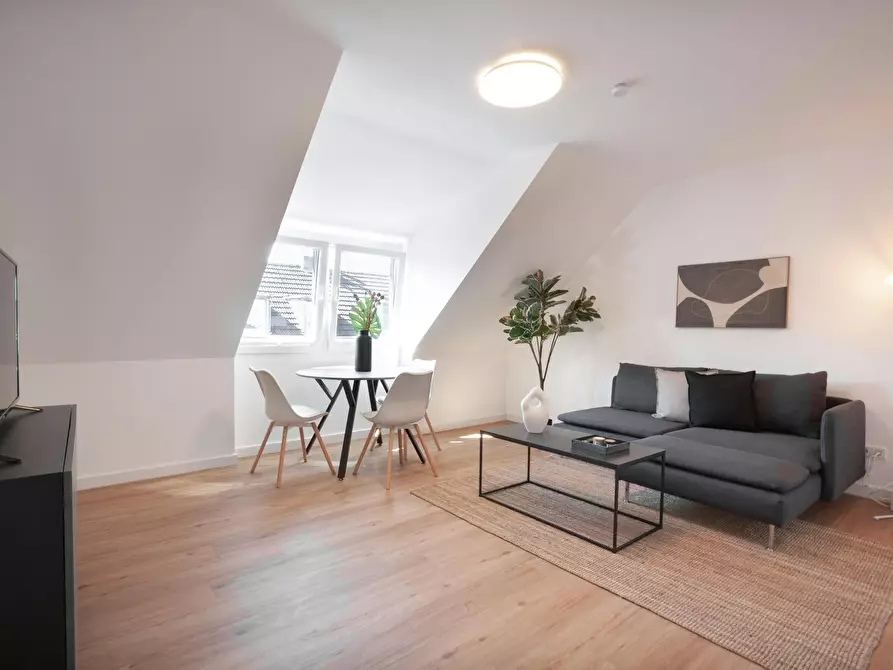 Immagine 1 di Appartamento in affitto  in Eckampstraße a Düsseldorf