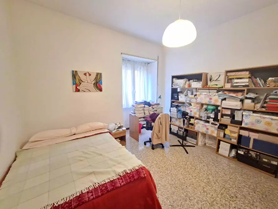 Immagine 2 di Camera in affitto  in Via Apuania a Roma