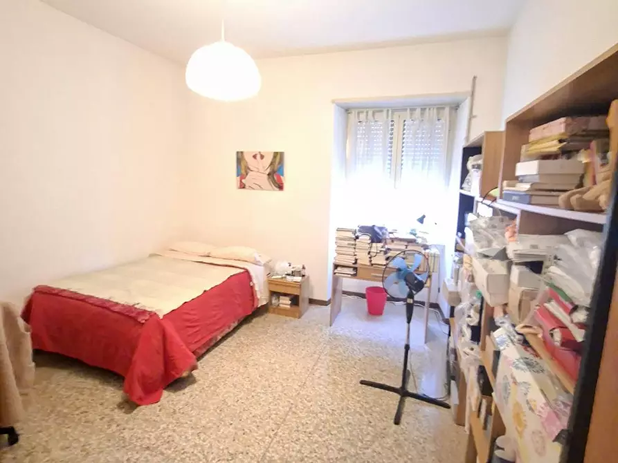 Immagine 1 di Camera in affitto  in Via Apuania a Roma