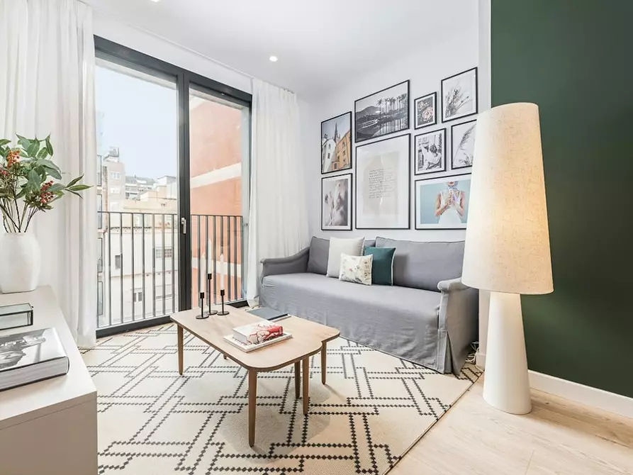 Immagine 2 di Appartamento in affitto  in Carrer de Villarroel a Barcelona