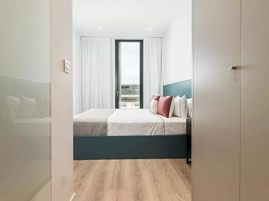 Immagine 10 di Appartamento in affitto  in Carrer de Villarroel a Barcelona